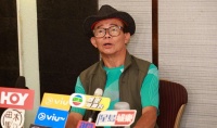 梅启明记者会再爆猛料，称将花150万风光大葬，要阻止梅妈火化