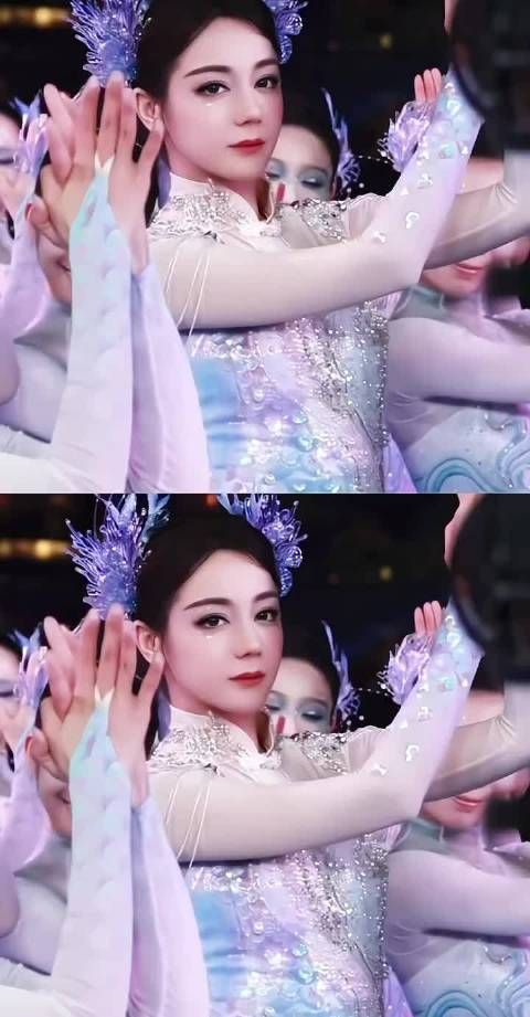 迪丽热巴化身江豚公主,展现宜宾生态之美