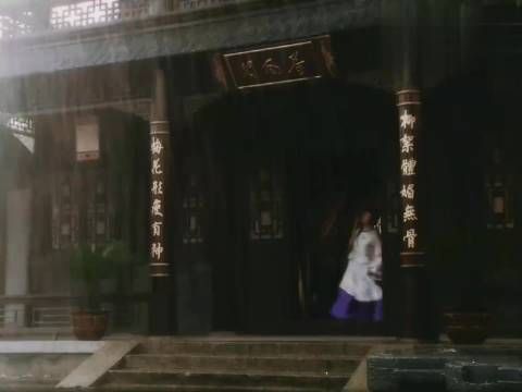 夏雨荷和乾隆一见误终生是这样的过程