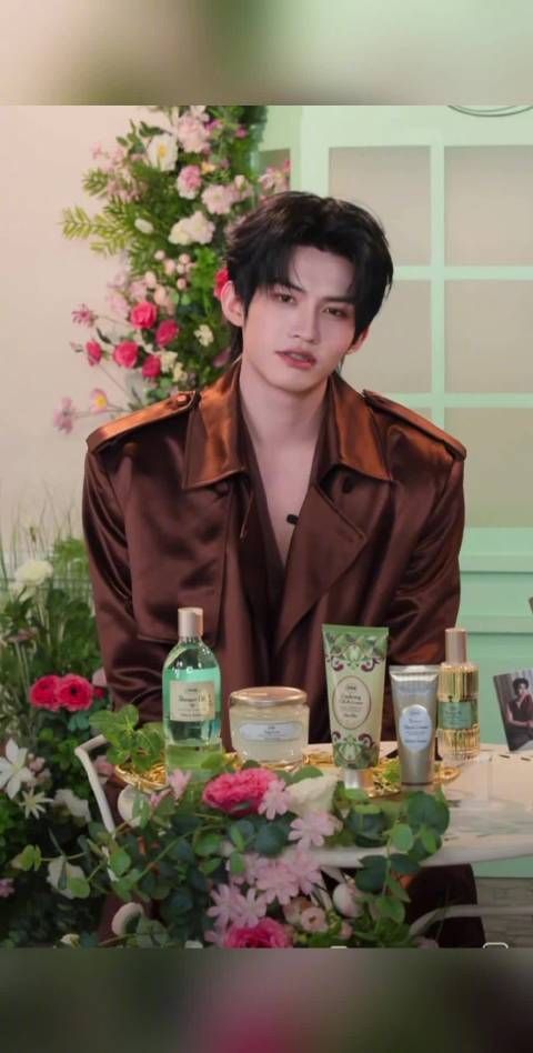 云旗说不论人多人少都会珍惜粉丝的爱