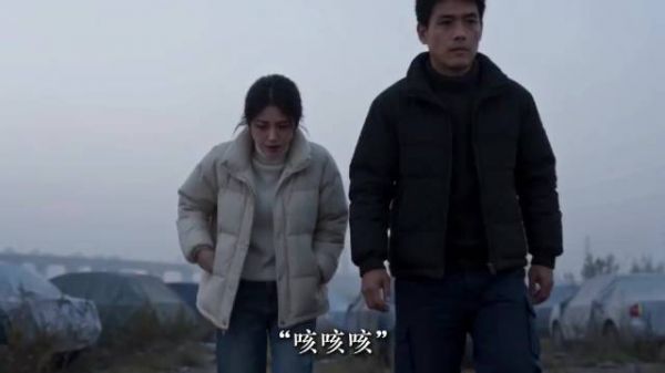 房车齐全孩子却叫不出爸妈，回家过年陌生称呼引共鸣