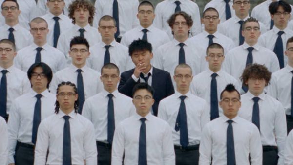 早啊，录了个MV