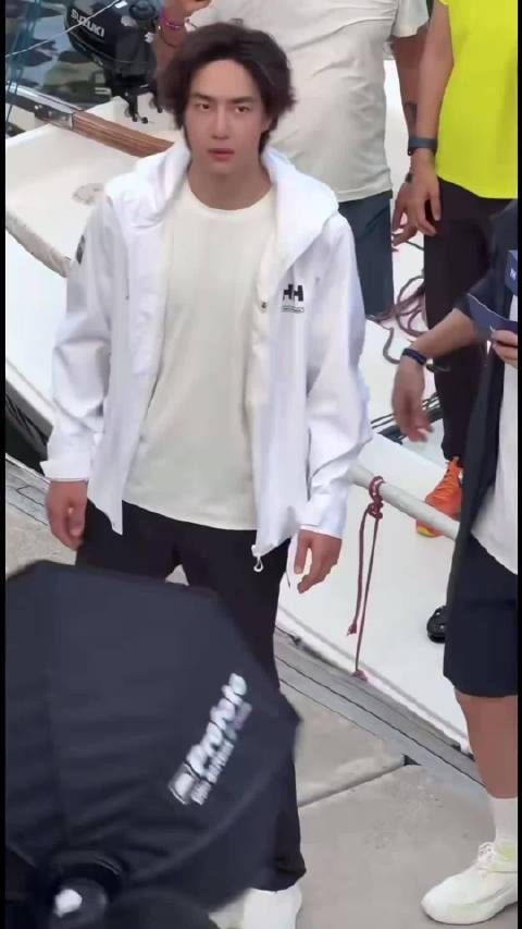 这满屏大长腿儿~~哇喔