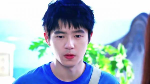 刘昊然李兰迪主演海岛舒服日志,正片上映时间未定