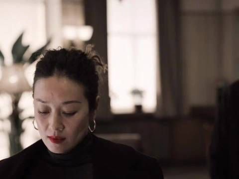 哲华一句“种驴”直接把剧的疯感拉满