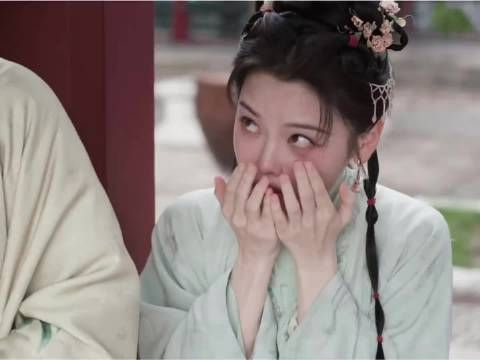 母亲为了林家不同意大姐姐和离，女儿现身救场，装哭被母亲发现！