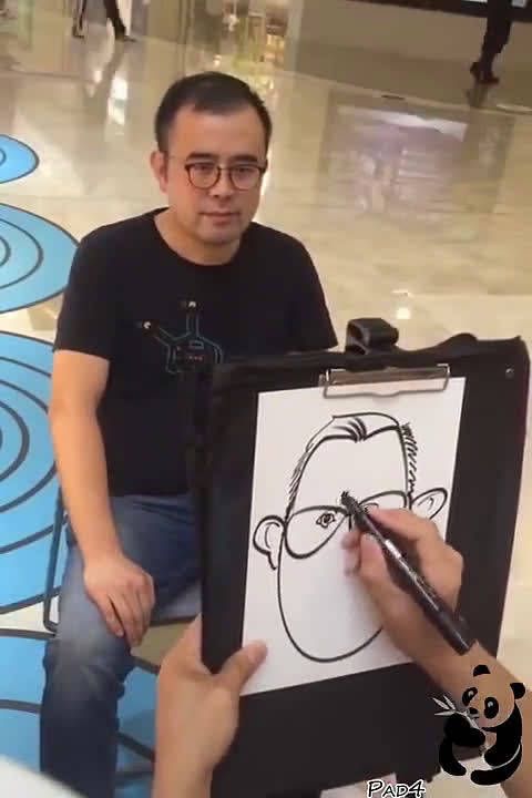 最喜欢这种人物简笔，几笔就勾勒出人物特性