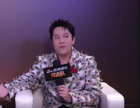 蔡国庆盛典谈黄子弘凡，前辈后辈亲切温馨互动