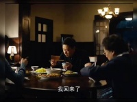 人世间：在大舅家满脸欢喜，一听亲妈来接瞬间耷拉脑袋#原来家庭