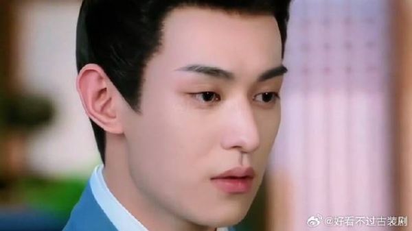 疯批的男二,私下竟养着酷似女主的人