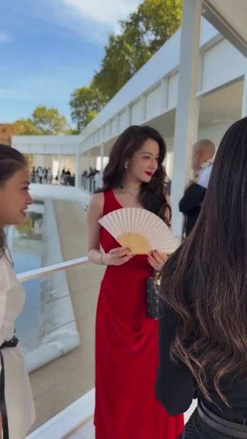 迪丽热巴 G社生图 全场最美的女明星