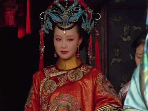 当年新人蓝盈莹撞档两难，孙俪主动协调档期，成就经典浣碧