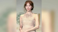 51岁林志玲短发封面上热搜，日系风反差太大，网友直呼认不出