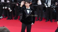 穆祉丞十八岁歌手演员，两部待播作品十日终焉、初次尝到寂寞