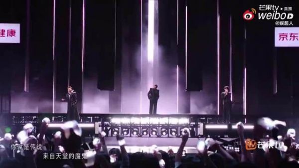 四公能力者秀斩获848票,王赫野不光唱得稳,舞台神态和情绪表达也特别抓人