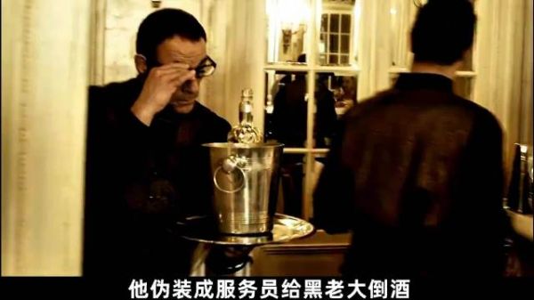 尚格云顿与阿金斯强强联手,复仇血洗整个黑帮!