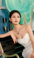拒绝曾舜晞绯闻炒作的七年，陈钰琪用一场话剧，给自己挣回了什么？