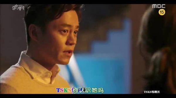 打算跟他走个过场，结果才发现对方不是一般人，吓得转身就跑