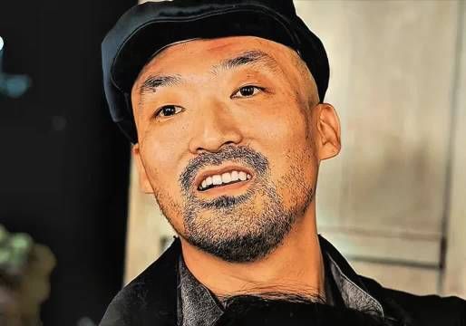 歹徒以为自己够狠了,没成想遇到比自己更狠的女人