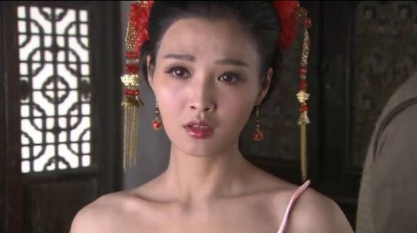 女孩被“逼”嫁人,没想到,出嫁前她竟然来找“心上人”…