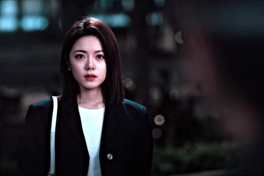 赵今麦演技大赏上线,重逢瞬间的克制与心动全部演出来,细腻的情绪表达…