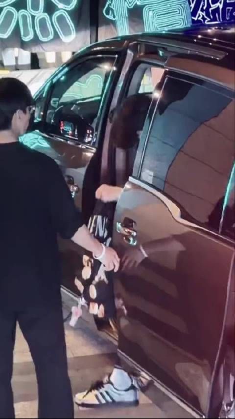 橹橹春韵 穆穆良朝 好好做自己吧 别的你也做不好