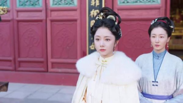 这一幕兰香要是还不心动，她难不成是石头嘛，也太帅了 ｜兰香如故