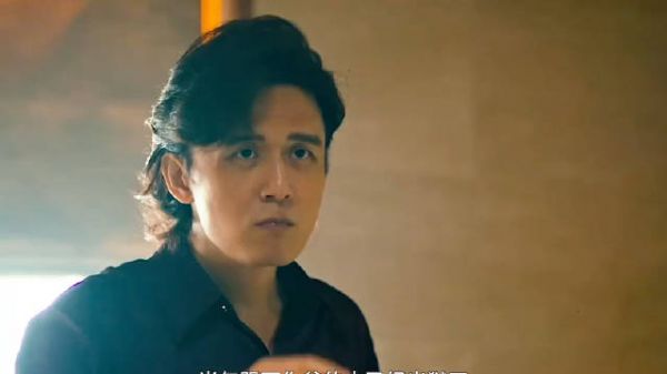 看似弱不禁风的老太婆 没想到这么能打
