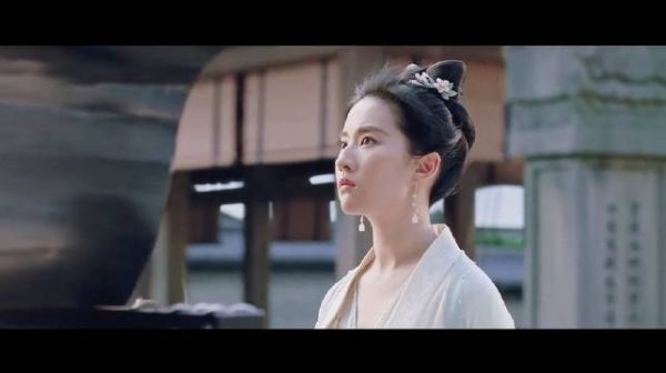 刘亦菲赵盼儿 神仙之资 天女下凡 女子贵自立