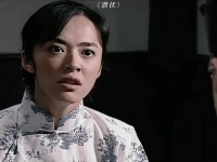 翠平一板一眼的模样，反而把可爱与搞笑拿捏得恰到好处！