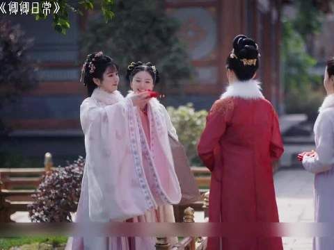 尹峥送的这个新年礼物有谁不爱呀，爱了爱了