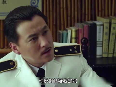 他为爱越狱认错人身份暴露,她撕破礼服制造混乱营救