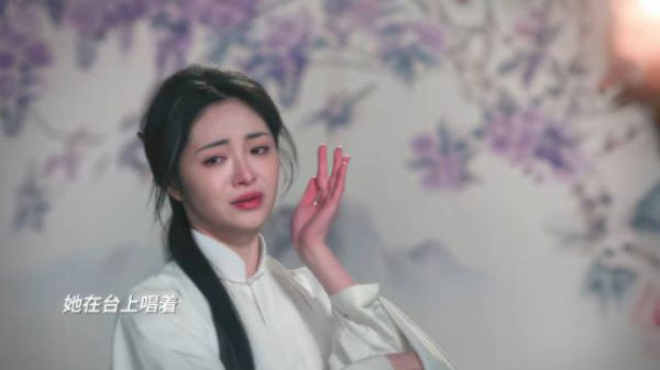 兰卿戏唱砸了被人嘲讽,明轩 你走后 所有人都在欺负你的兰卿