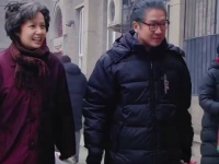 金婚 两个人养了四个孩子 过年却都回不来
