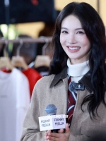 金晨发文纪念七年不痒爱你如初见