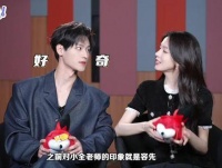 陈瑶与全伊伦隔空对谈初见心绪，瑶妹竟也熟稔“洋葱哥”名场面！ 照镜辞