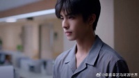 凌霄不想亲爸操心，隐瞒症状，亲爸得知受罪讲话亮了