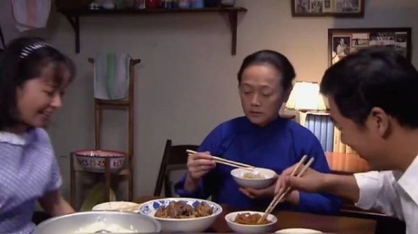 恶毒婆婆不准儿媳吃肉,娘家妈上门讨要说法展开