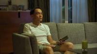 旧人消息闯入打破平衡，妻子随夫探望，婚姻矛盾彻底显露