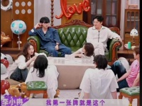 李小冉抽中断腕卡，官宣离婚去年已离互不牵扯