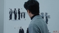 宋威龙穿FILA羽绒服拍冬日大片