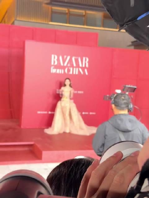 zlszls爱你需要太多太多的勇气 下辈子换你来爱我
