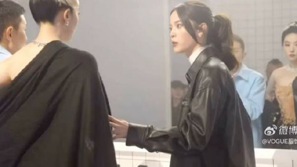 欧阳娜娜成长蜕变,独当一面大人模样