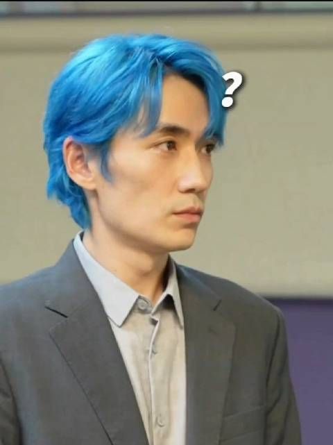 男孩子出门在外要小心肌肉男