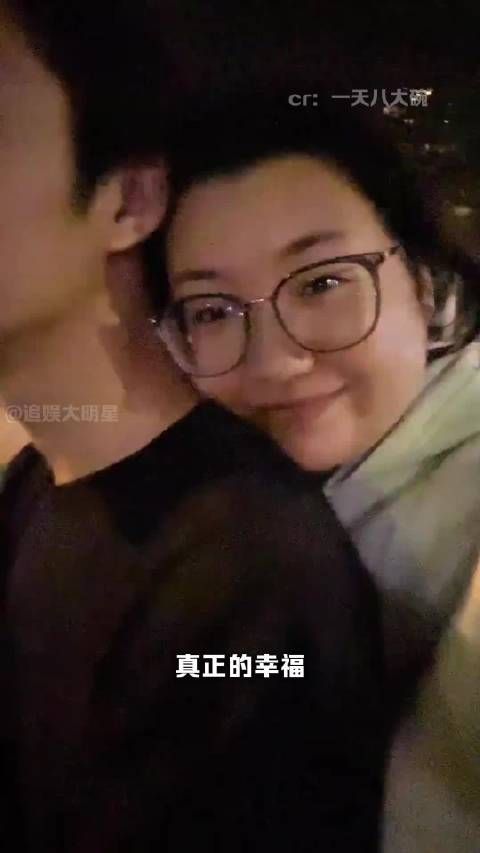 遇到心动的就要主动出击，勇敢的人先享受帅哥