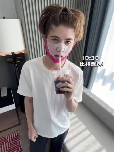 正确顺序是这样的呀!笨猪!