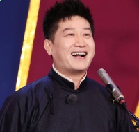张鹤伦直播算实底：留德云社一年65场商演，每场税后3万，加上综艺商单年入稳稳200万