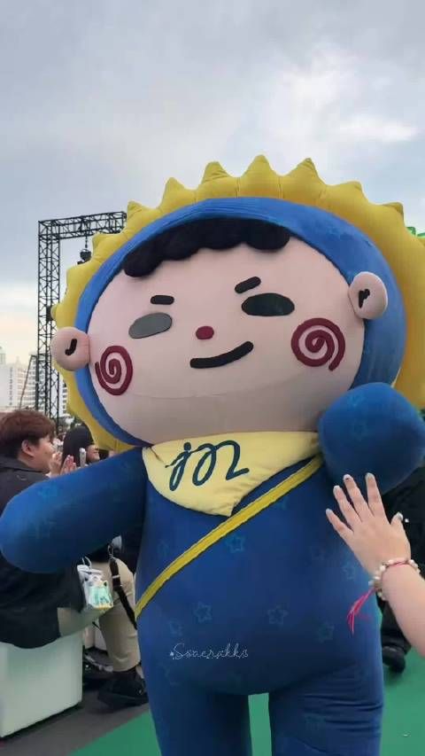 “哦？！Jummo会说话了？” （宝宝会说话啦！）