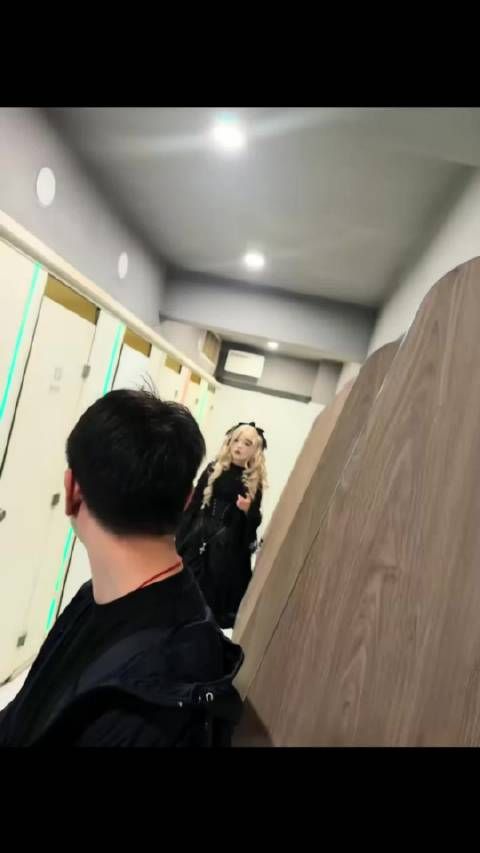 网恋是假话我沉默不说话