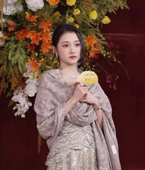 美貌稳定发挥中